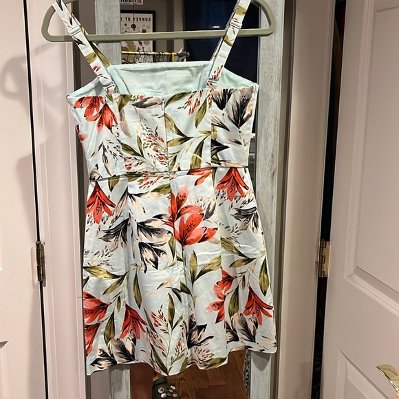 Floral Mini Dress - Picture 2 of 3